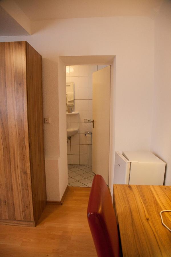 Gaestehaus Haeuser Linden  ภายนอก รูปภาพ
