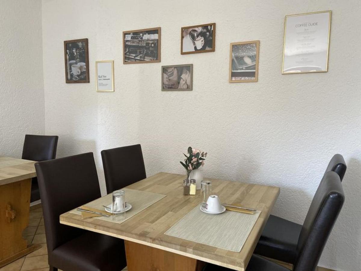 Gaestehaus Haeuser Linden  ภายนอก รูปภาพ